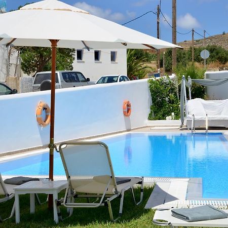 Moschoula Studios Adamantas  Dış mekan fotoğraf